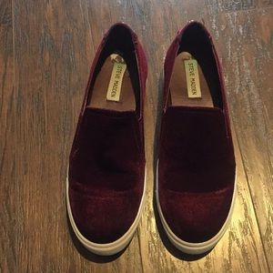 Steve Madden velvet sneakers